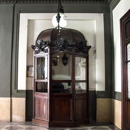 B&B La Rosa Dei Venti Napels Buitenkant foto