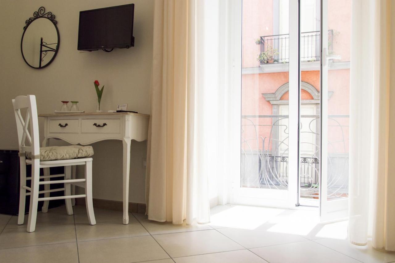 B&B La Rosa Dei Venti Napels Buitenkant foto